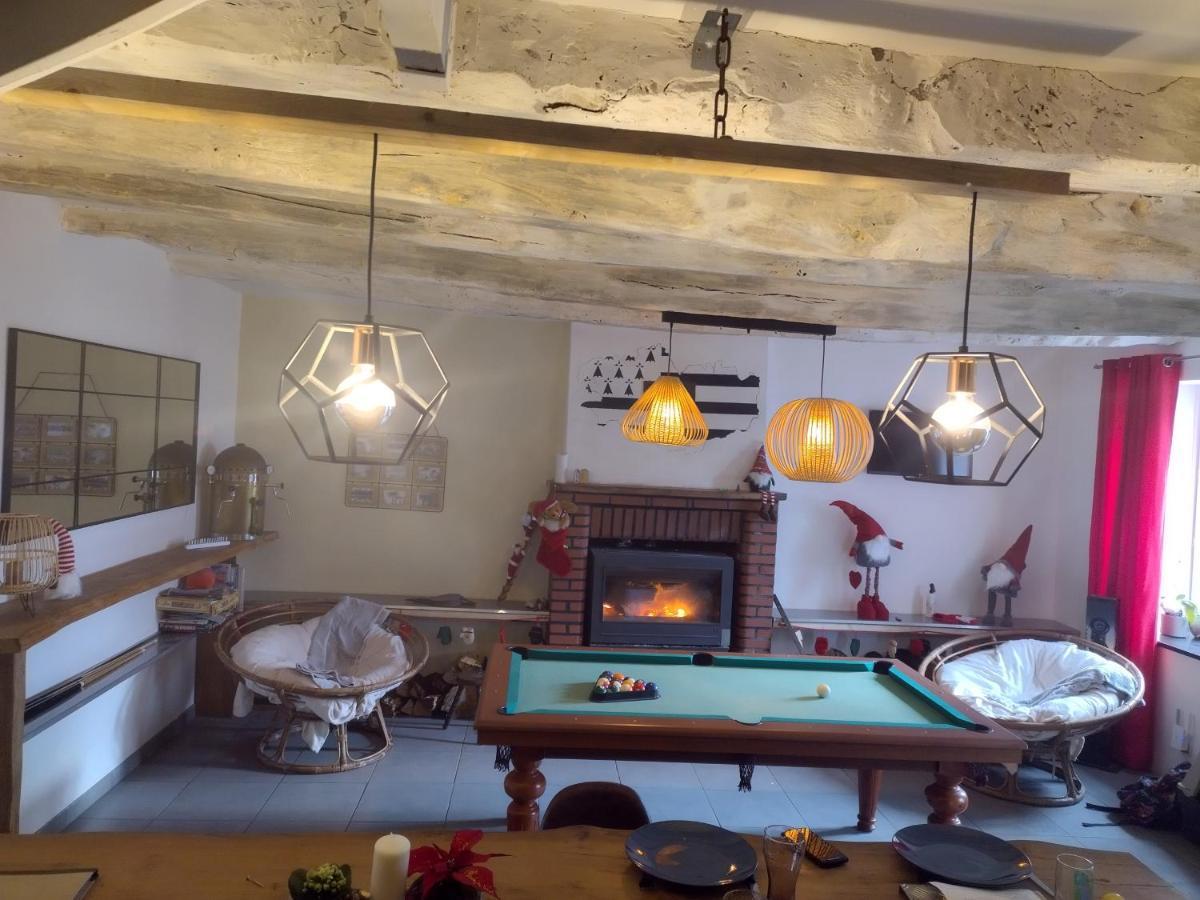Hotel Le Bonheur En Bretagne à Rouillac  Extérieur photo